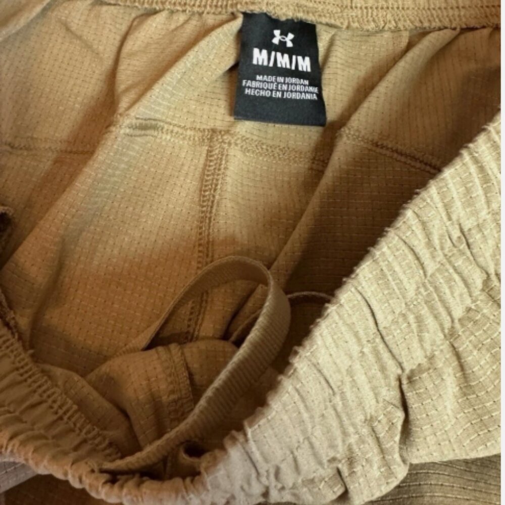 NWT Under Armour Unstoppable Vent Parachute Pants Camel Oversized - Picture 10 of 11